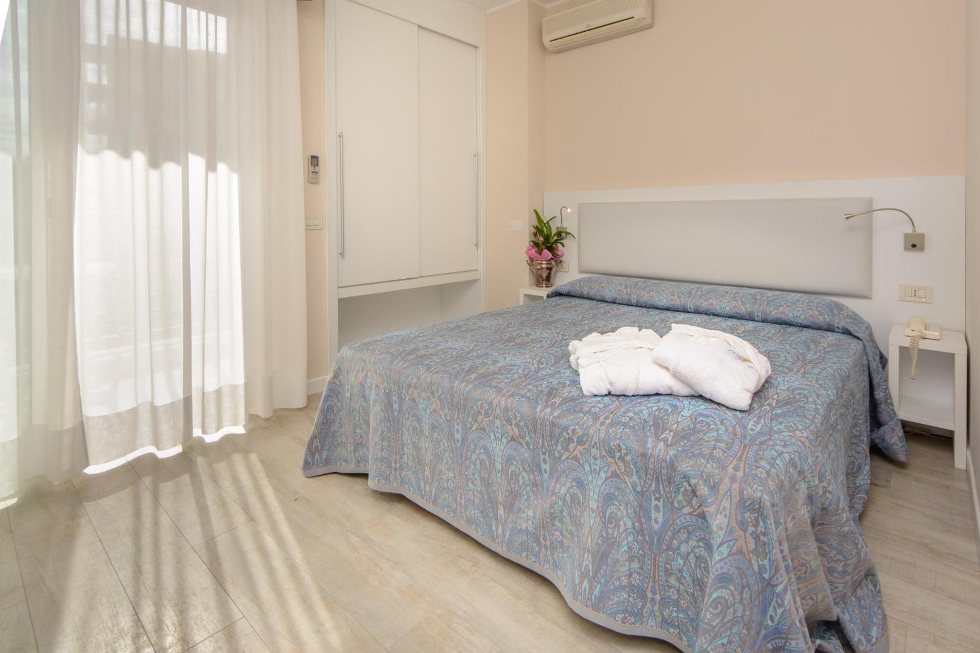 Hotel Croce Di Malta Lignano Sabbiadoro Pokoj fotografie